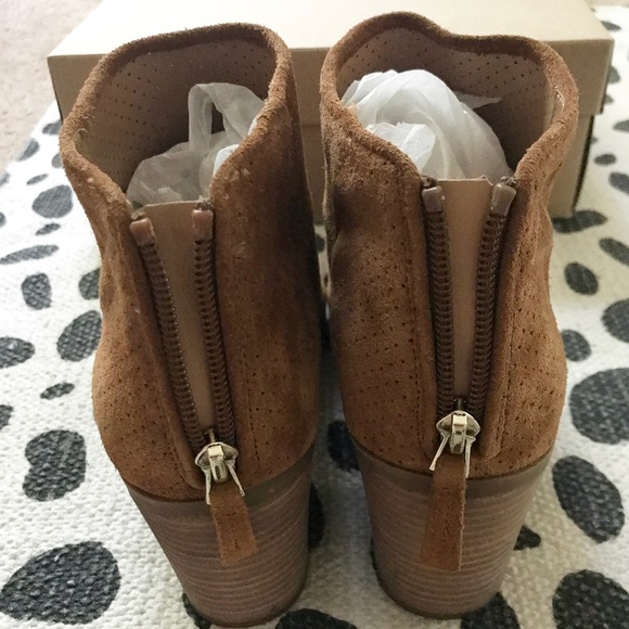 💥NEW💥Franco Sarto Brown Goldie Ankle Boot!Sz:8.5 - Picture 5 of 5